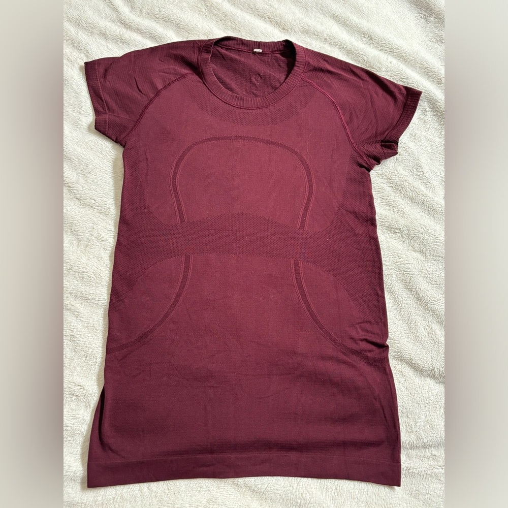 Maroon lululemon swiftly tech short sleeve